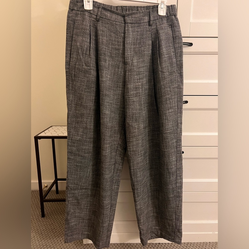 High waisted trouser